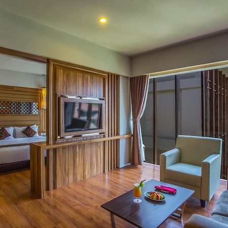 נוסא דואה The Lerina Hotel Nusa Dua מראה חיצוני תמונה